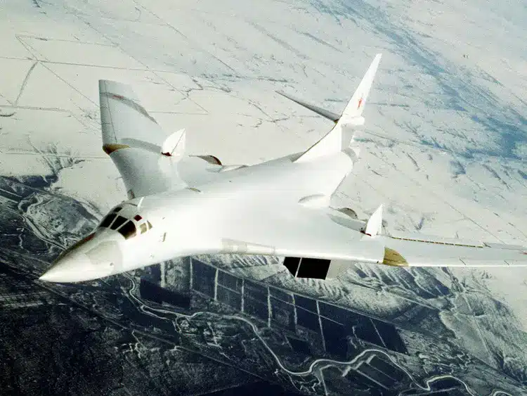 Ту-95 і Ту-160 стає дедалі менше: у ГУР розкрили, скільки стратегічних бомбардувальників ще може атакувати Україну